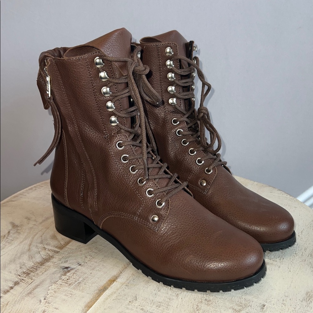 Ali Macgraw "Deffinir" combat boots